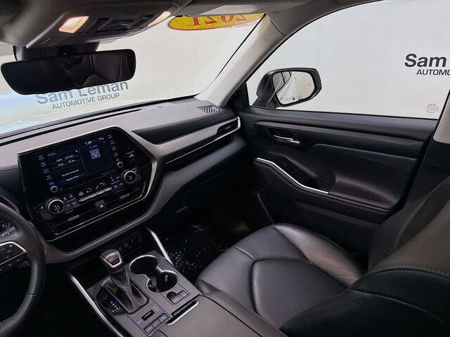 2021 Toyota Highlander XLE