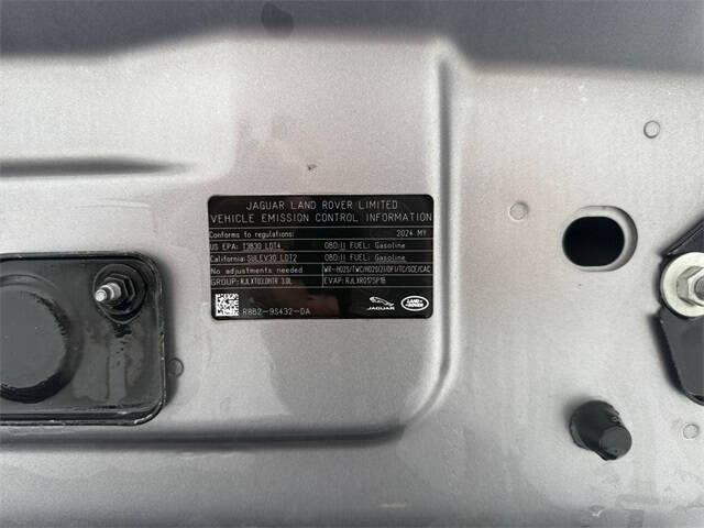 2024 Land Rover Defender 90 P400 X-Dynamic SE