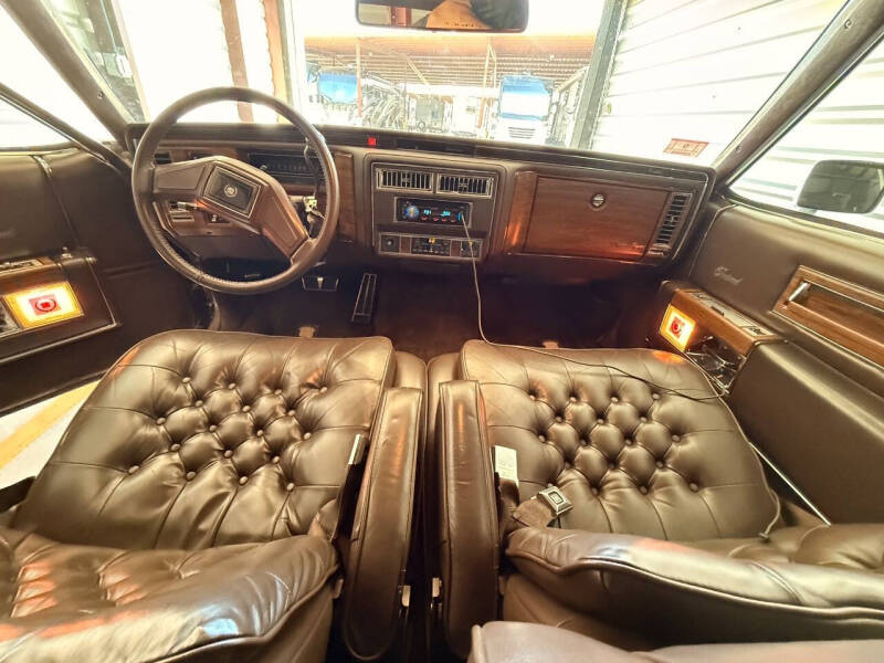 1982 Cadillac Fleetwood Brougham