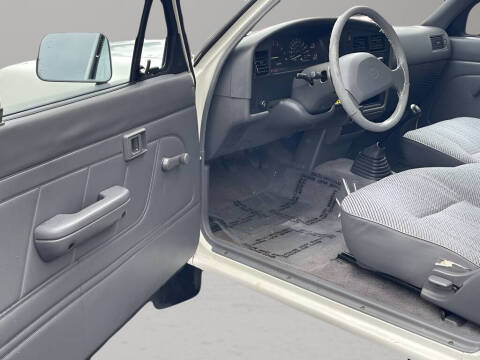 1994 Toyota Pickup DX