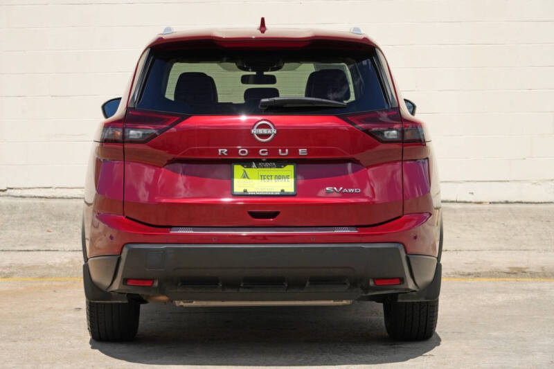 2024 Nissan Rogue SV