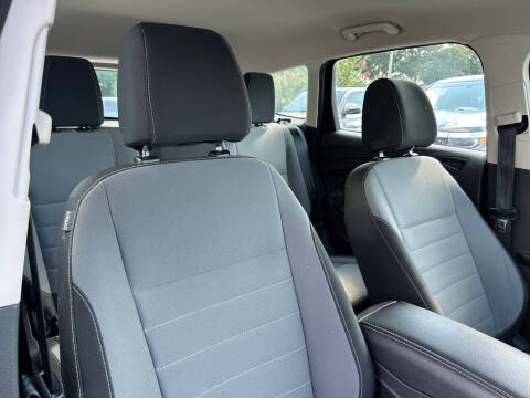 2017 Ford Escape S
