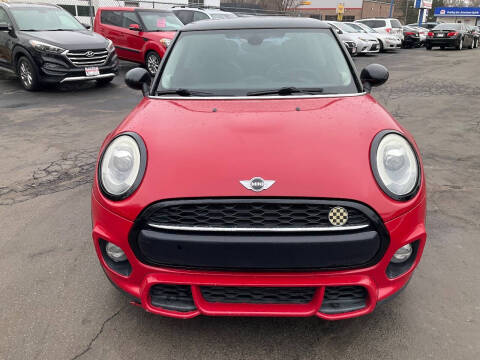 2017 MINI Hardtop 2 Door Cooper