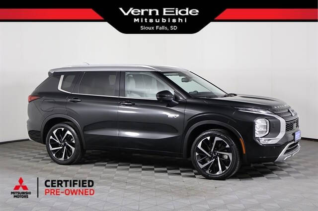 2024 Mitsubishi Outlander PHEV SEL Platinum Edition