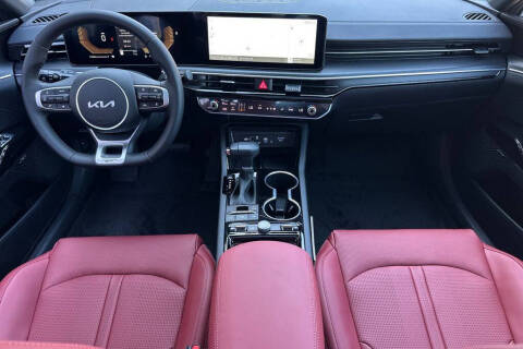 2026 Kia K5
