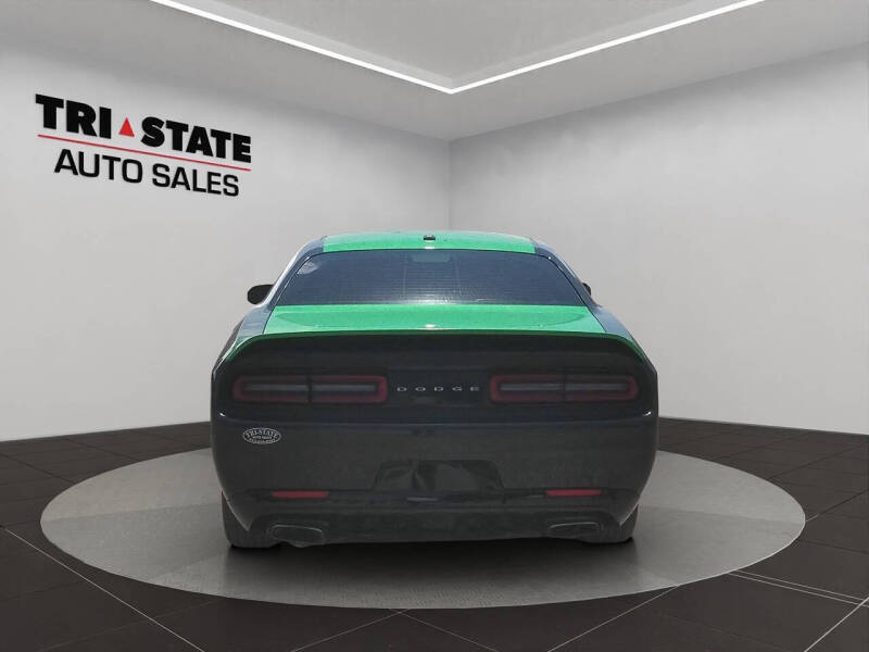 2017 Dodge Challenger SXT