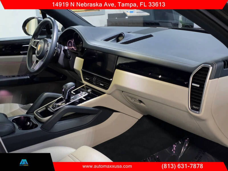 2021 Porsche Cayenne