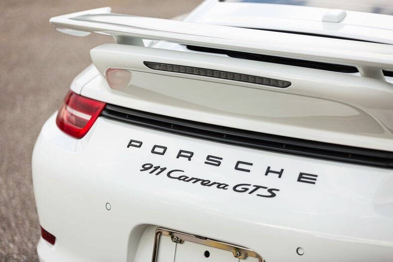2015 Porsche 911