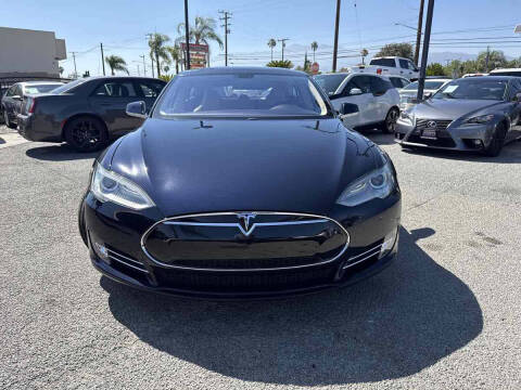 2012 Tesla Model S Performance