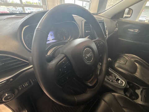 2022 Jeep Cherokee Trailhawk