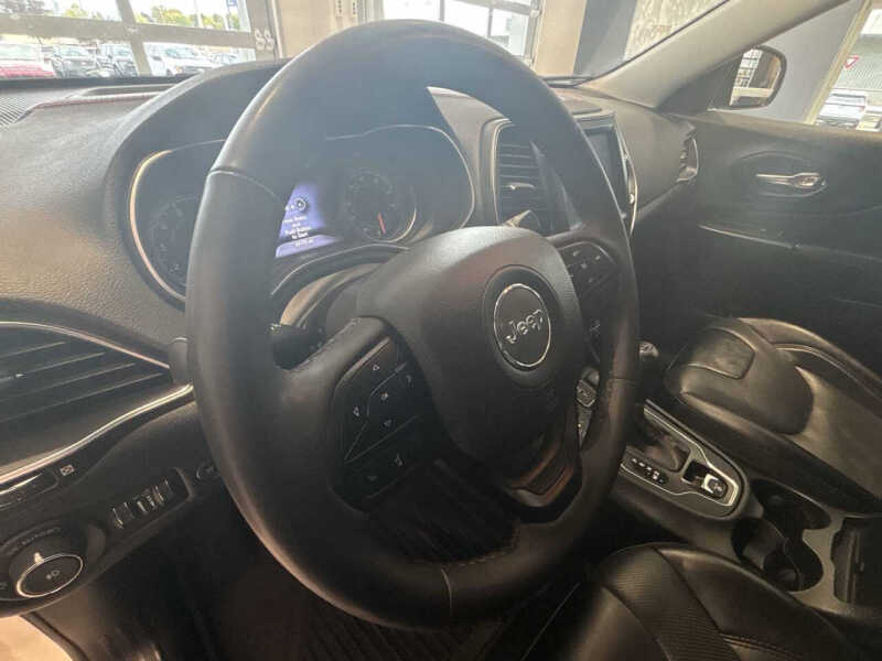 2022 Jeep Cherokee Trailhawk