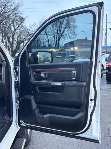 2016 RAM 2500 Laramie