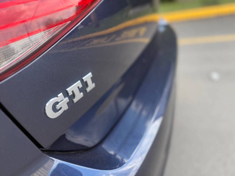 2015 Volkswagen Golf GTI S