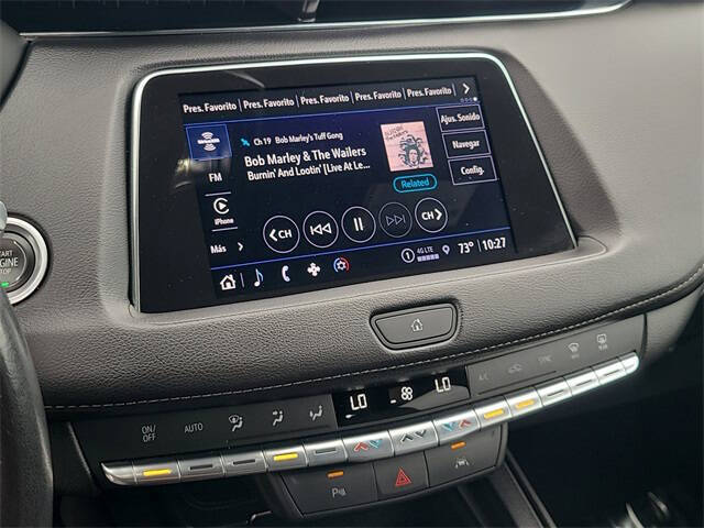 2023 Cadillac XT4 Premium Luxury