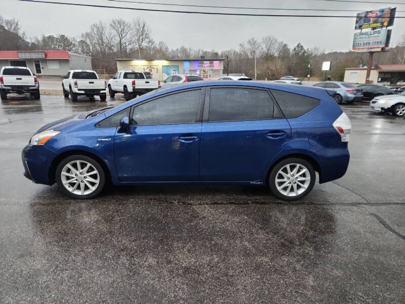 2013 Toyota Prius v Five