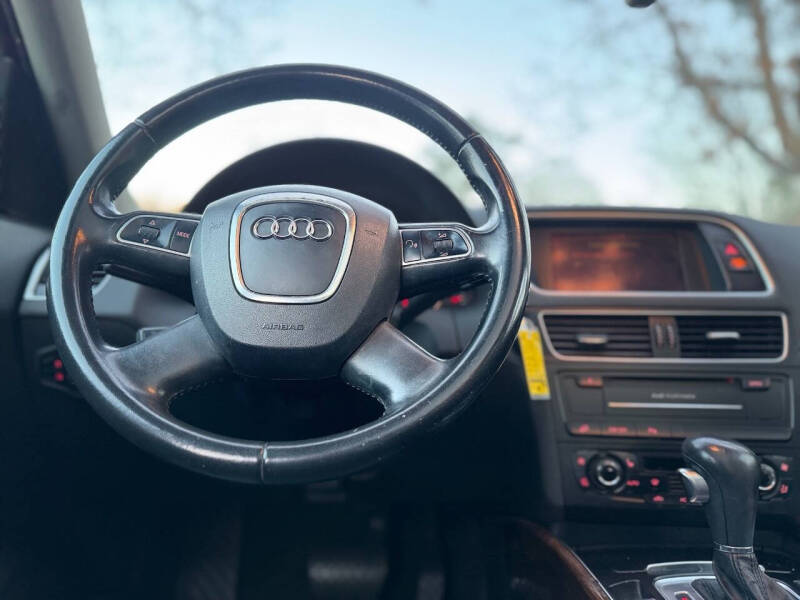 2012 Audi Q5 3.2 quattro Premium Plus