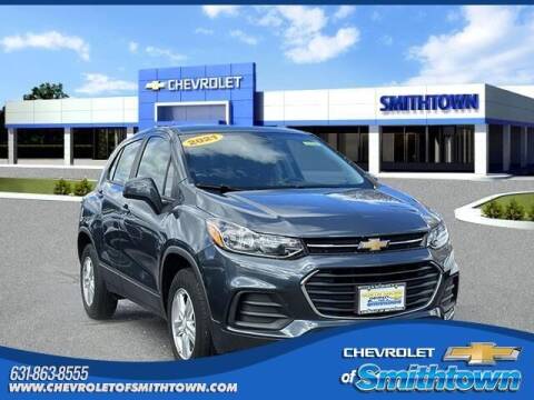 2021 Chevrolet Trax for sale at CHEVROLET OF SMITHTOWN in Saint James NY
