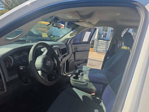 2017 RAM 1500 Express