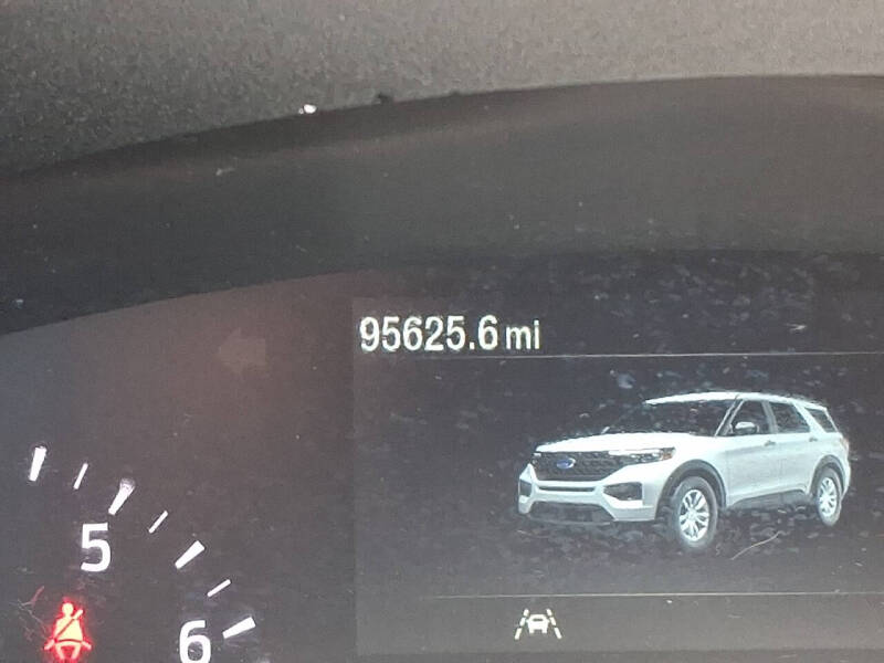 2022 Ford Explorer