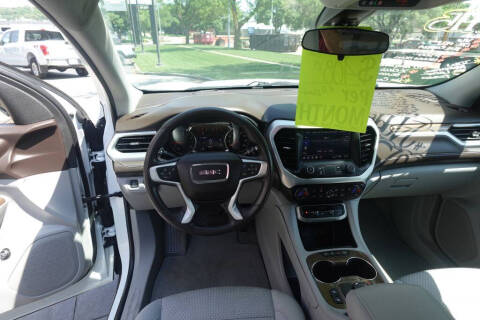 2023 GMC Acadia