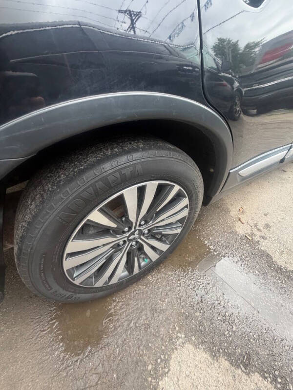 2019 Mitsubishi Outlander ES