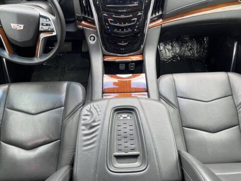 2017 Cadillac Escalade Premium Luxury