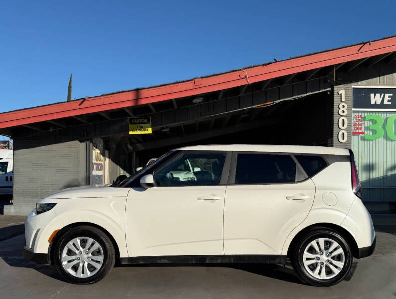 2023 Kia Soul LX