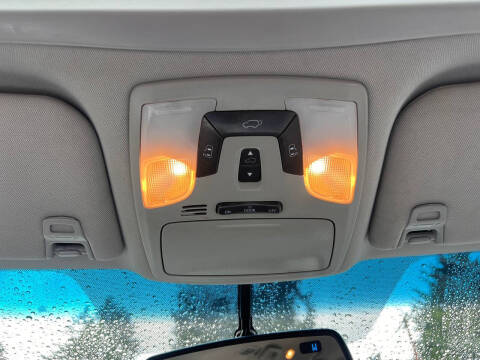 2017 Toyota Sienna XLE 7-Passenger