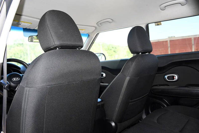 2015 Kia Soul +