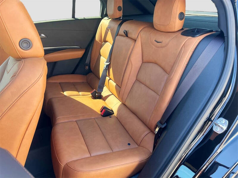 2025 Cadillac XT4 Sport