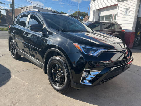 2018 Toyota RAV4 for sale at New Park Avenue Auto Inc in Hartford CT