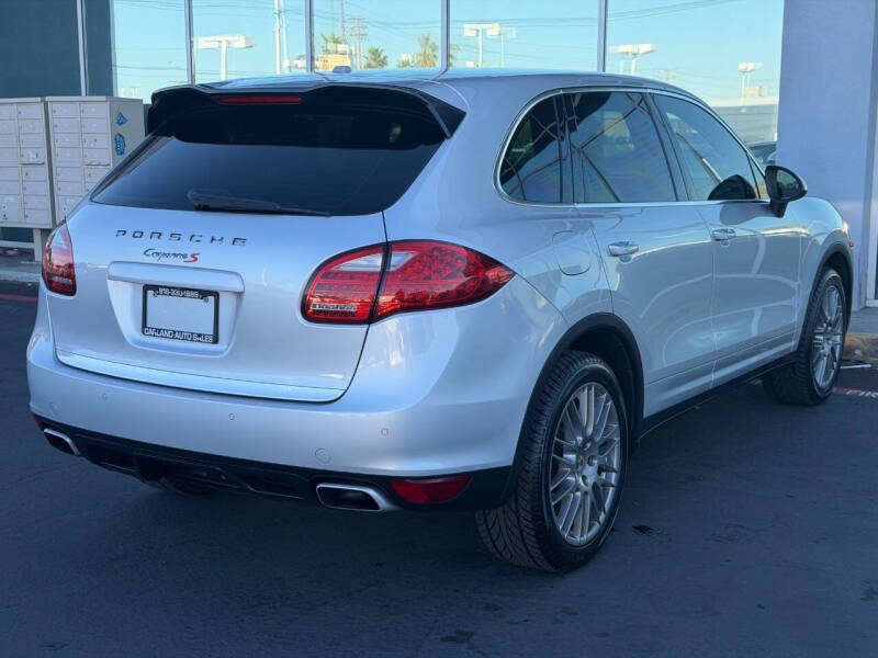2011 Porsche Cayenne S