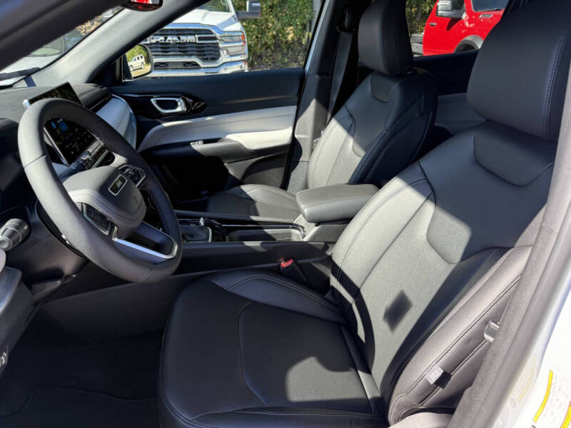 2026 Jeep Compass Limited Altitude