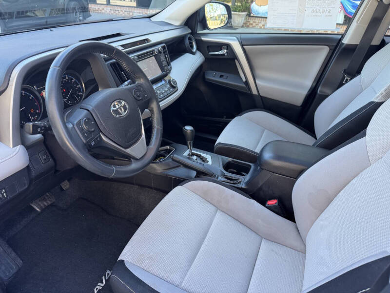 2016 Toyota RAV4 XLE