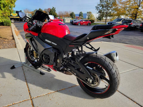 2015 Suzuki GSX-R1000