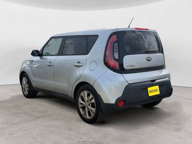 2015 Kia Soul +