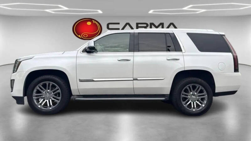 2016 Cadillac Escalade Standard
