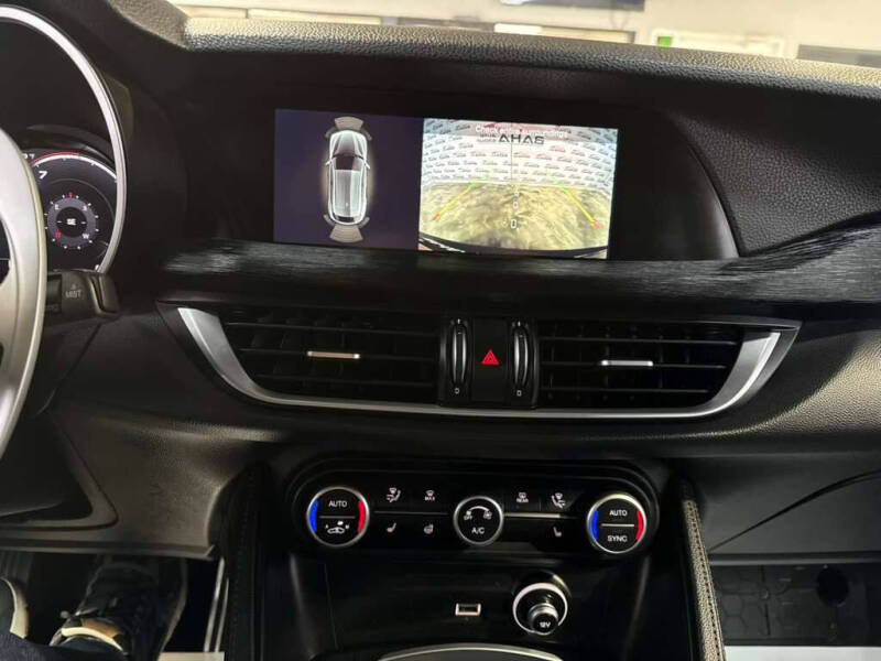 2024 Alfa Romeo Stelvio Sprint