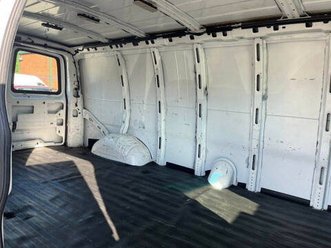 2018 Chevrolet Express 2500