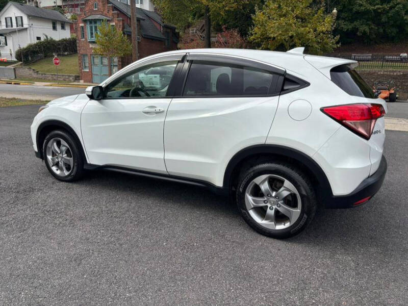 2017 Honda HR-V EX