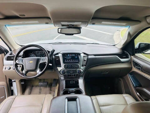 2017 Chevrolet Suburban LT