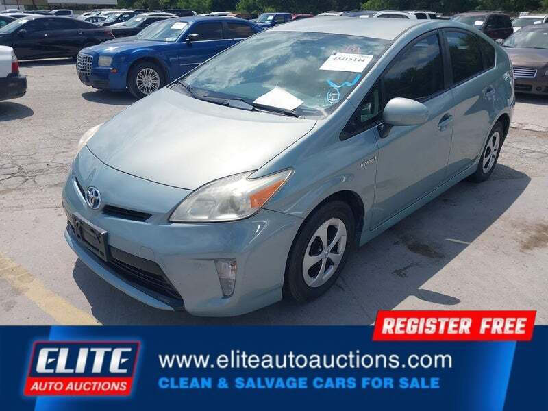 2012 Toyota Prius Three