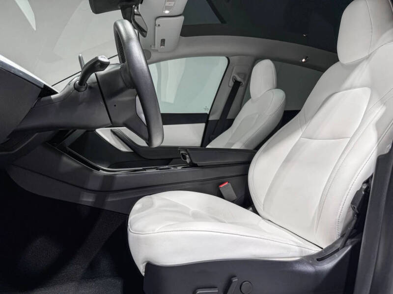 2020 Tesla Model Y Long Range