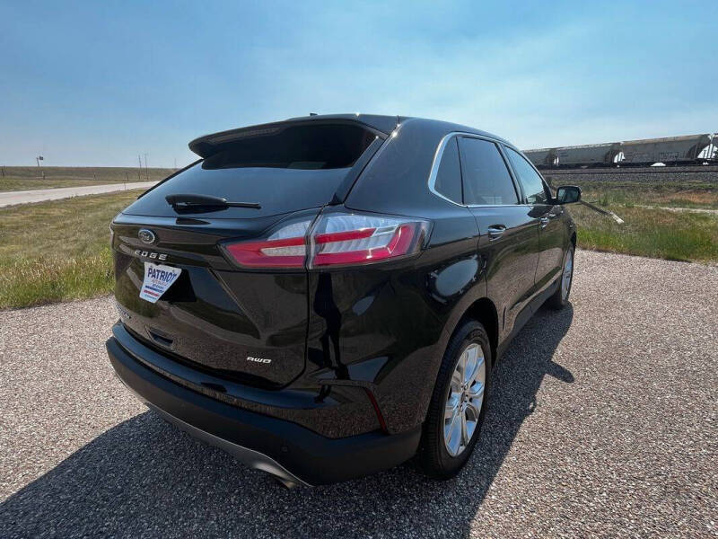 2023 Ford Edge Titanium