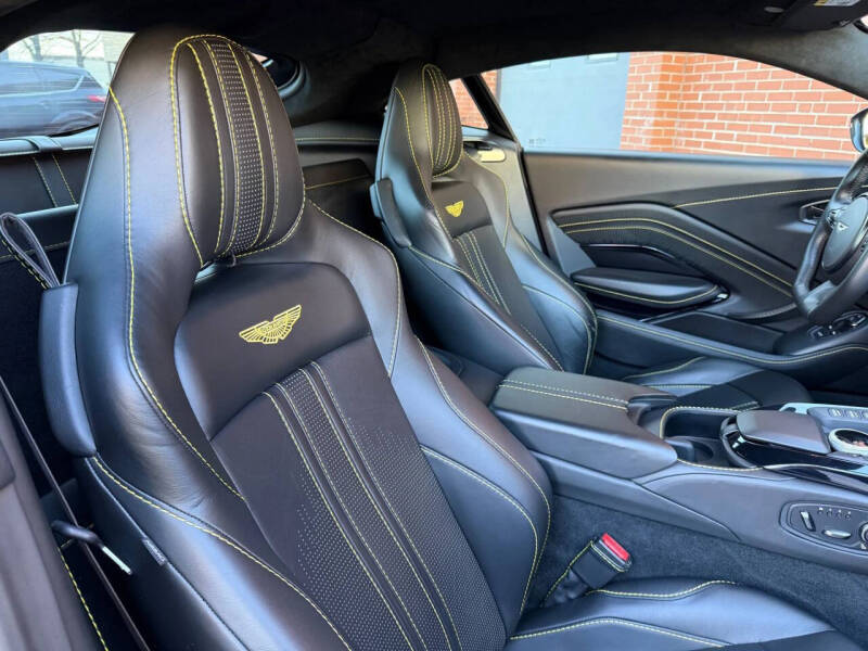 2019 Aston Martin Vantage