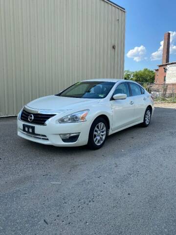 2015 Nissan Altima for sale at Jareks Auto Sales in Lowell MA