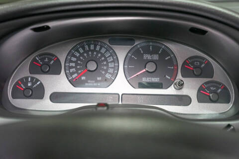 2004 Ford Mustang Mach 1 Premium