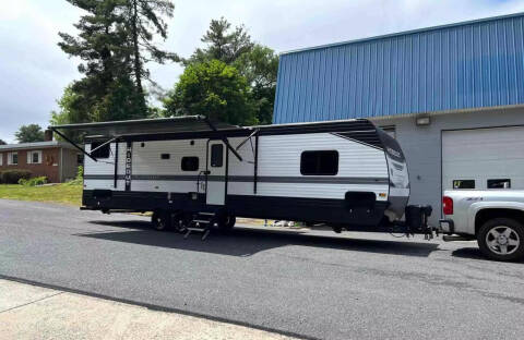 2022 Keystone Hideout