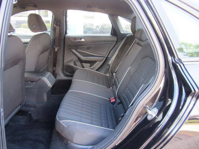 2023 Volkswagen Jetta Sport