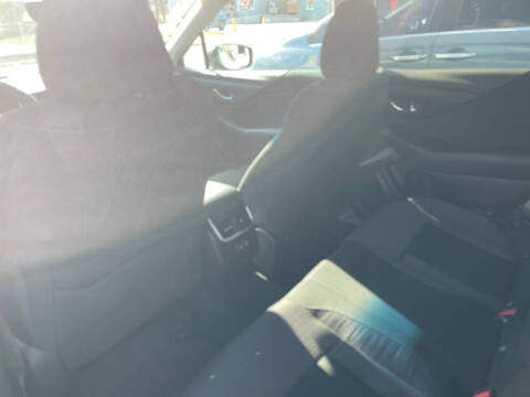 2022 Subaru Outback Premium